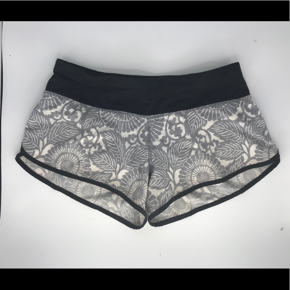Lulu Lemon Speed Up Shorts